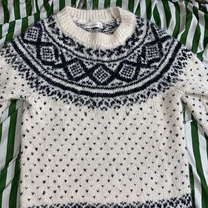 Abercrombie sweater